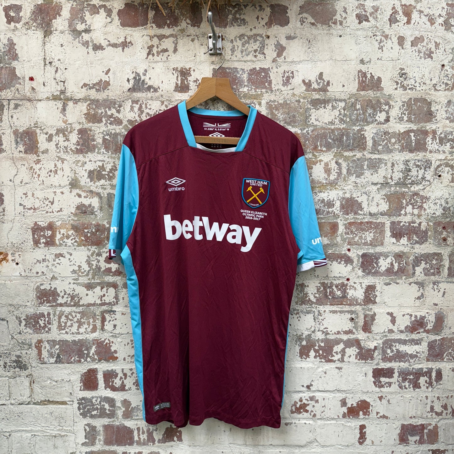 2016-2017 Umbro West Ham Home Football Kit Shirt