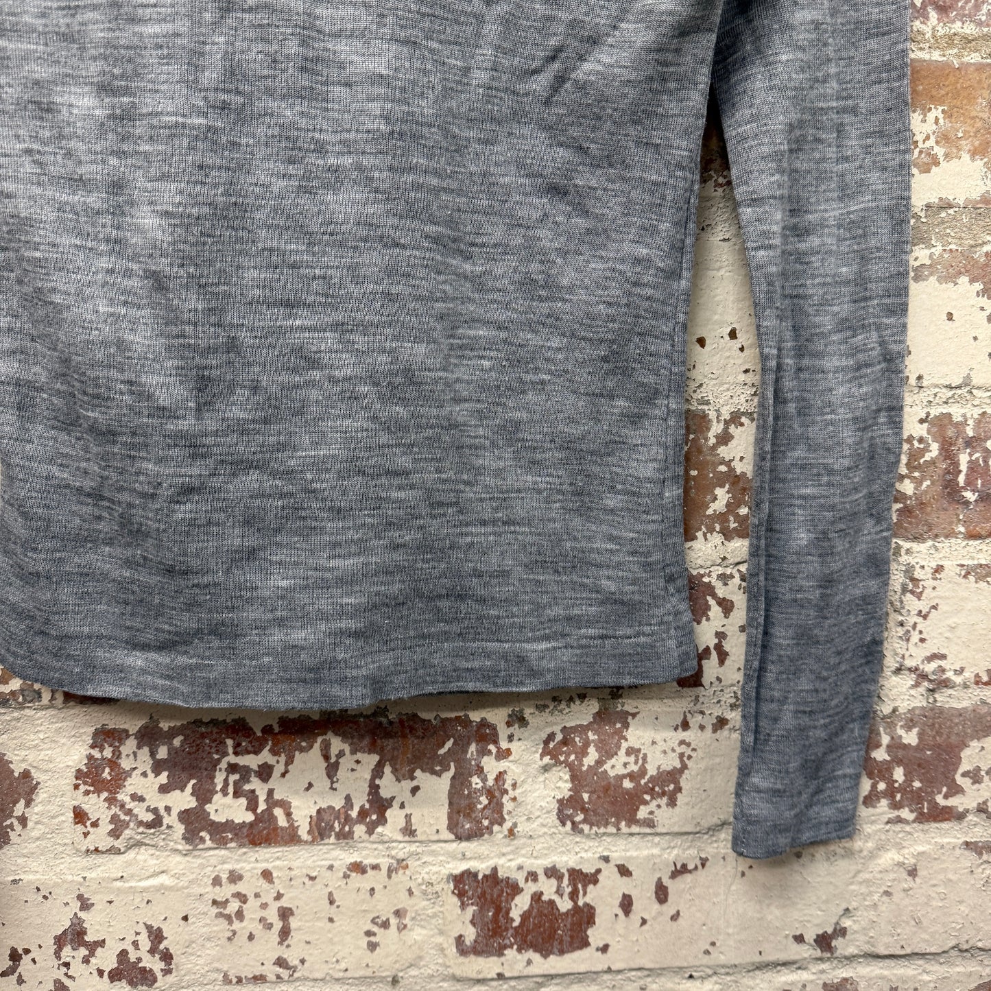 1970s 1980s Grey Unusual Long Sleeve Roll Neck Top