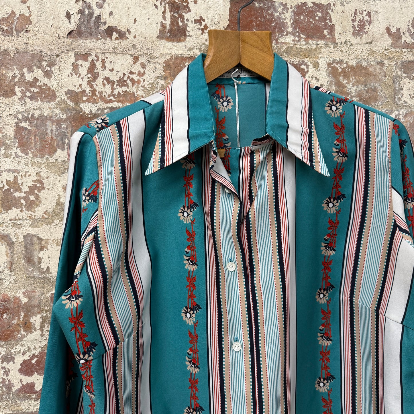 1970s Turquoise Printed Dagger Collar Button Shirt