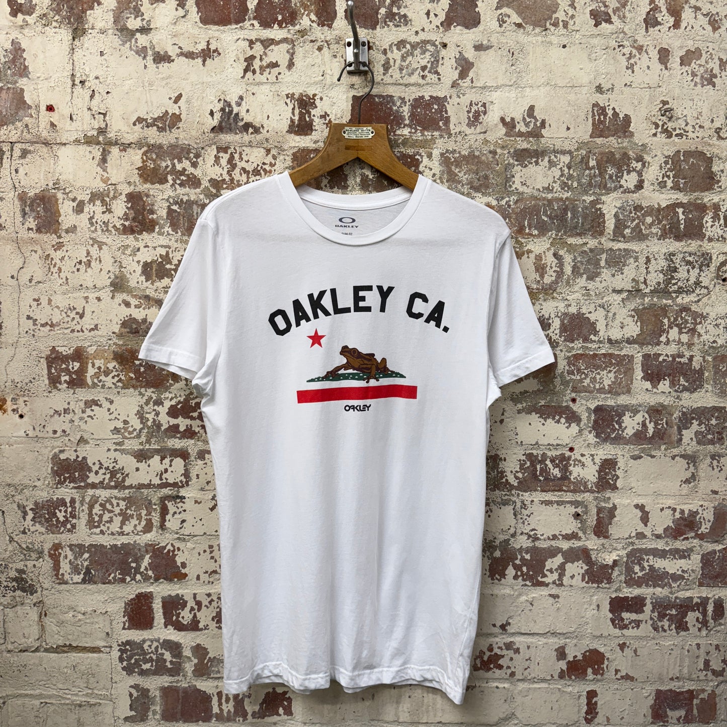 White Oakley Graphic T-Shirt