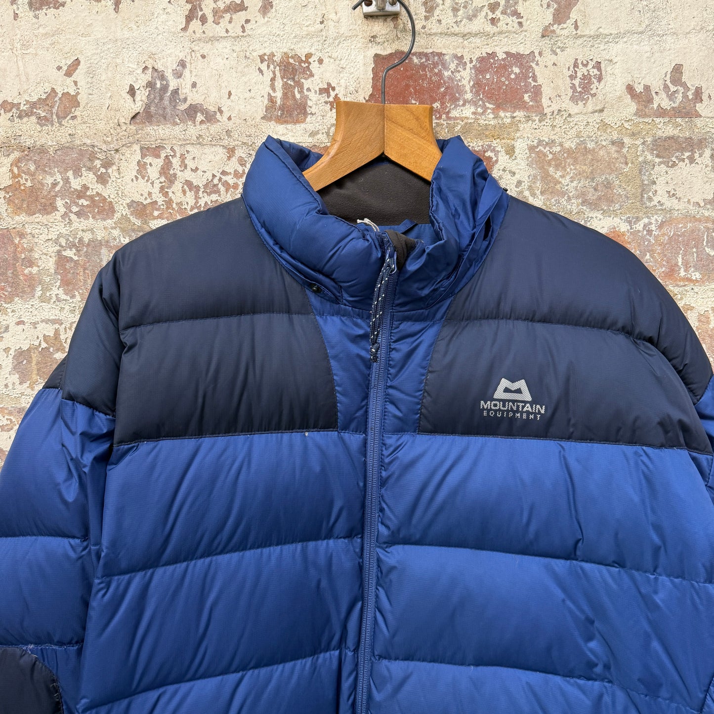 Blue Mountain Equipment Puffer Jacket Coat