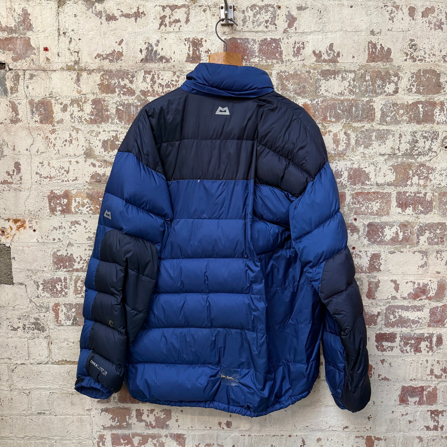 Blue Mountain Equipment Puffer Jacket Coat