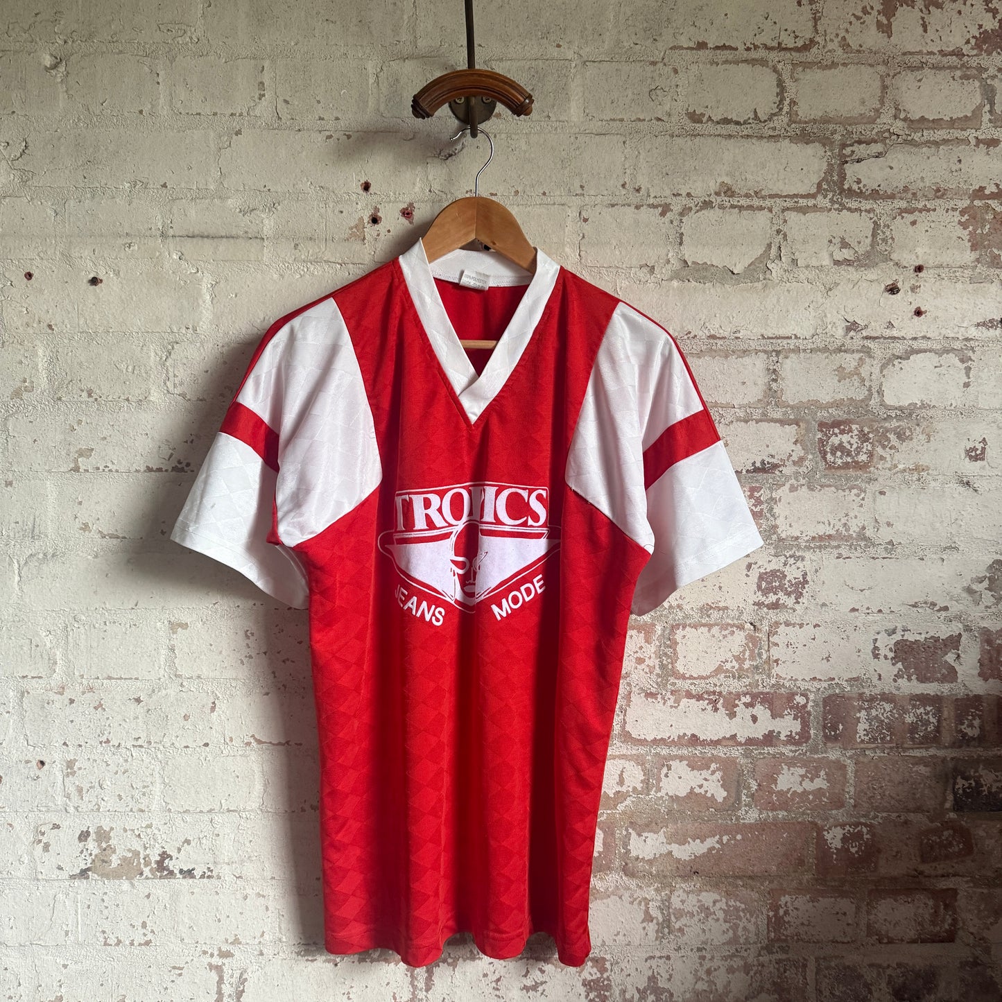 1980s Red Graphic 'Tropics' Football Shirt