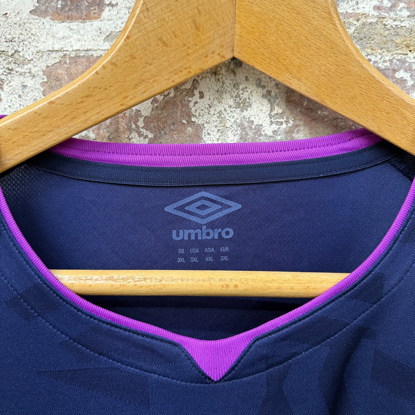 2019-2020 Umbro West Ham Football Kit Shirt
