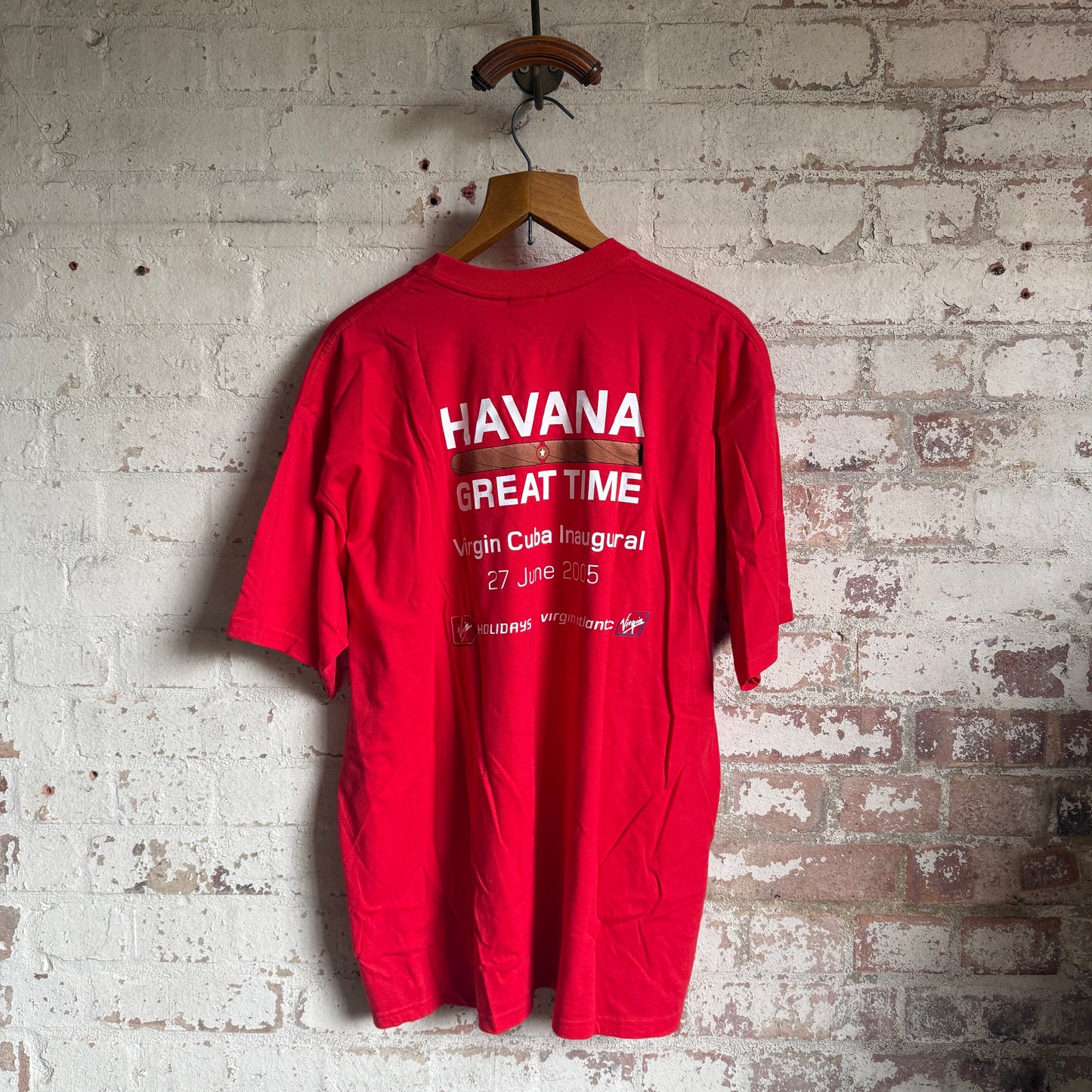 2000s Havana Cuba Graphic T-Shirt