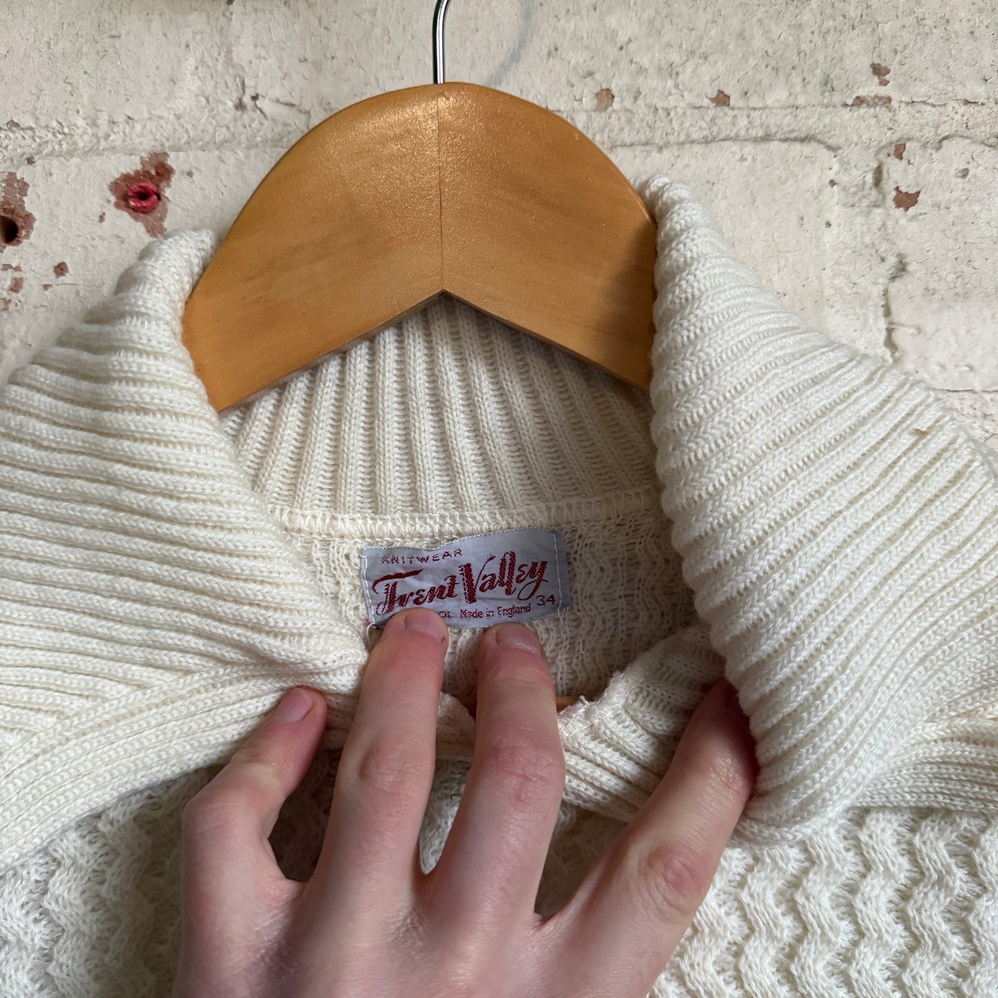 1950s White British Wool Knitted Jumper
