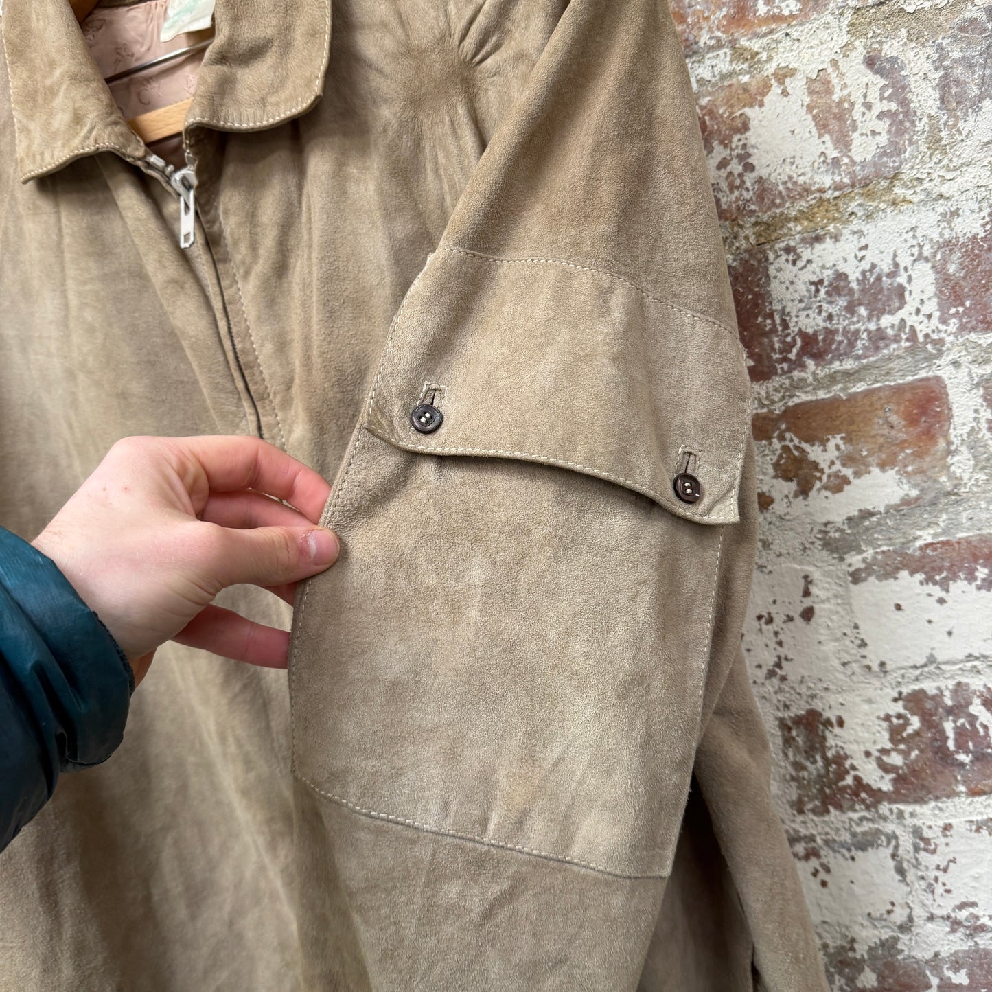 1970s Beige Suede Leather Zip Up Jacket