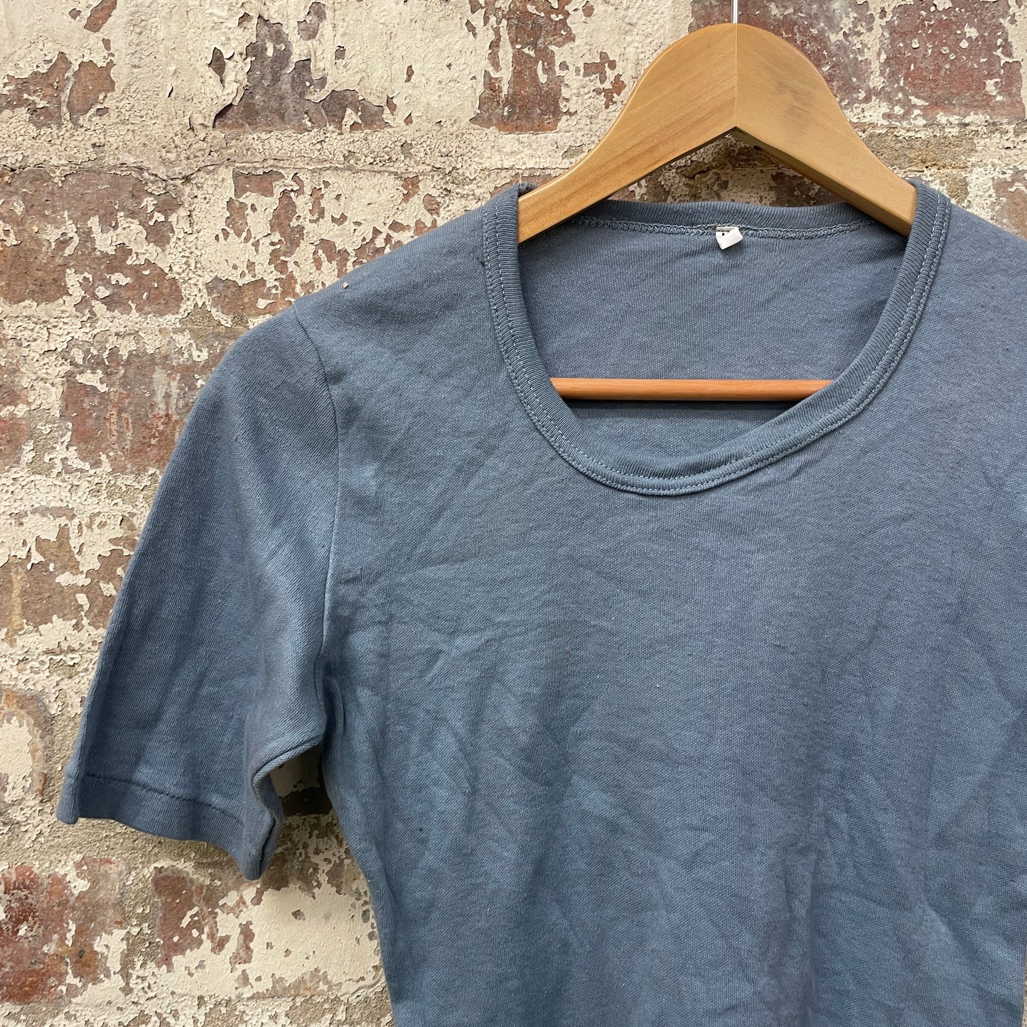 Vintage 1970s 1980s Grey Blank T-Shirt Top