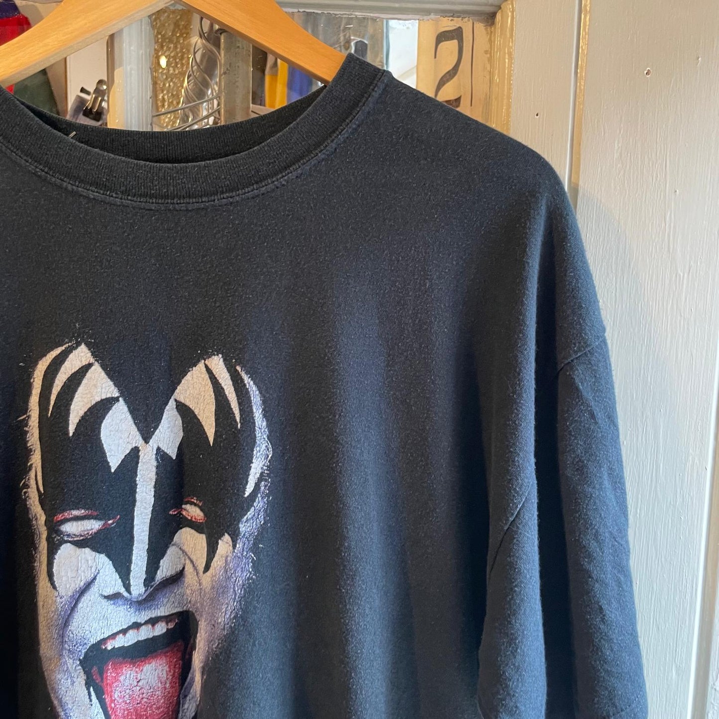 2000s Black Kiss band Graphic T-Shirt
