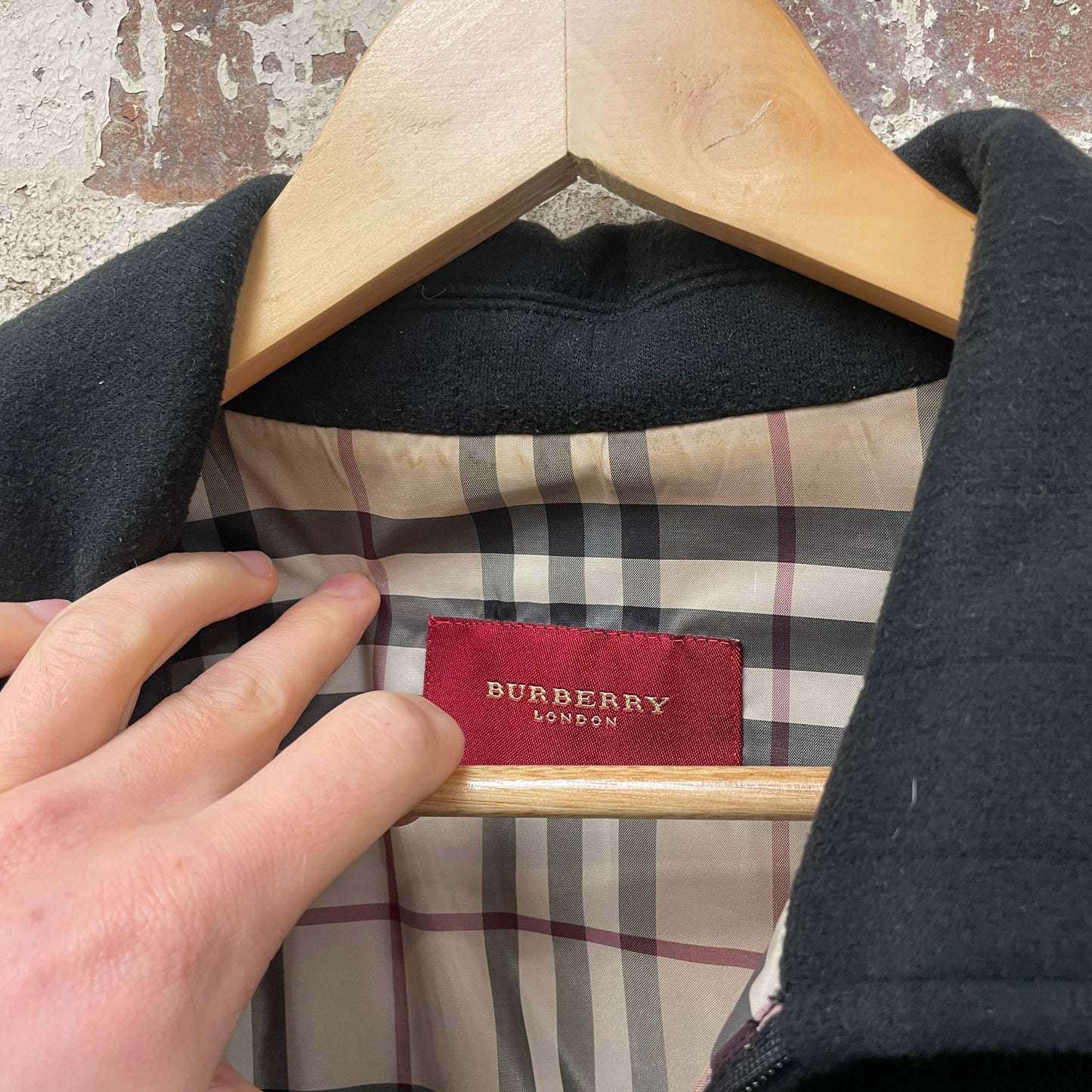 2000s Black Burberry Padded Quilted jacket Coat