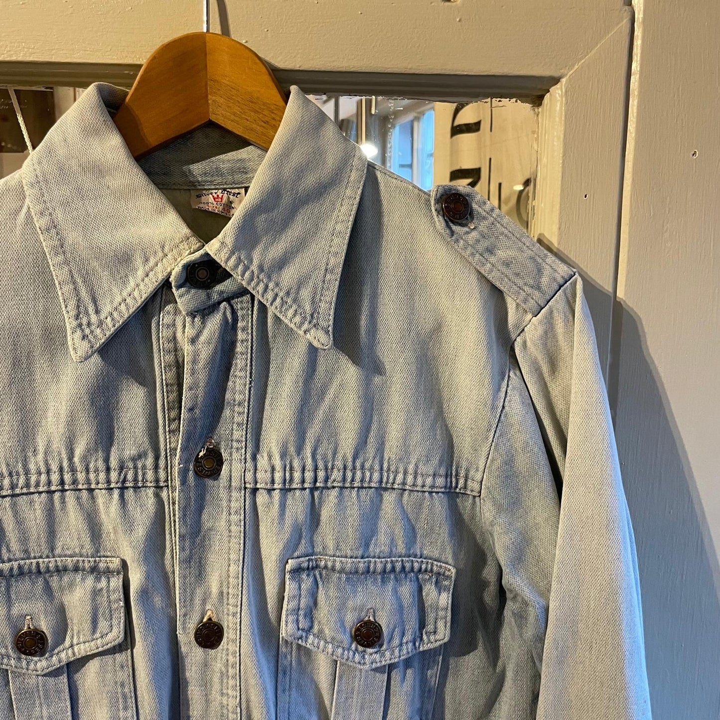 1970s Light Blue Denim Jacket