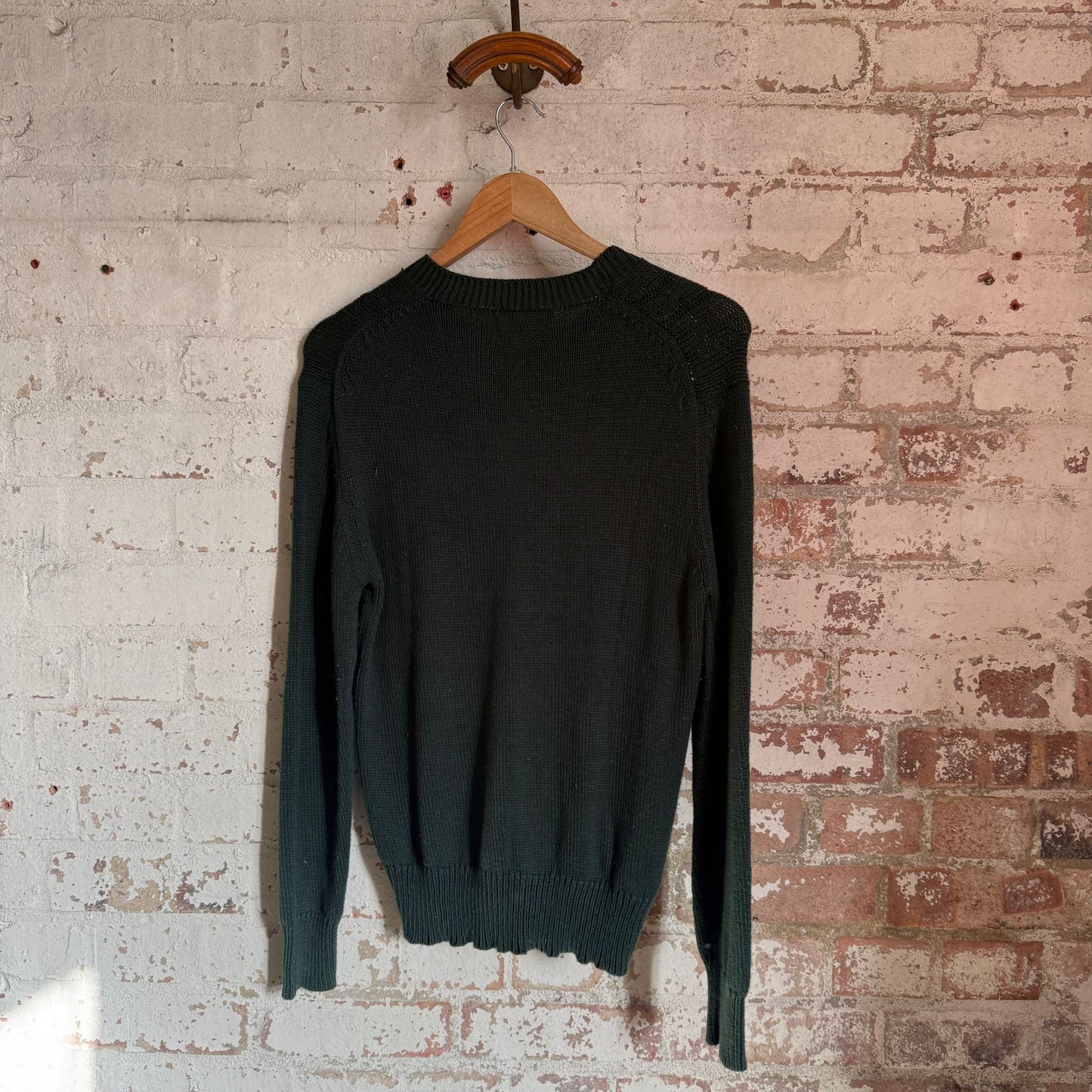 1980s Dark Green Navy Wool cable Knitted Jumper