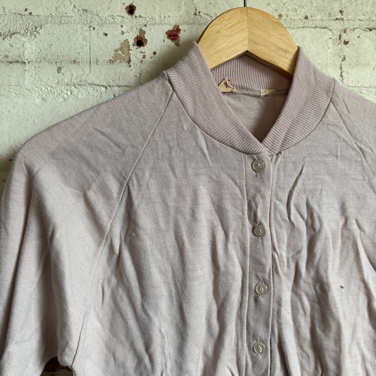 1940s Beige Knitted Wool British Cardigan Jumper