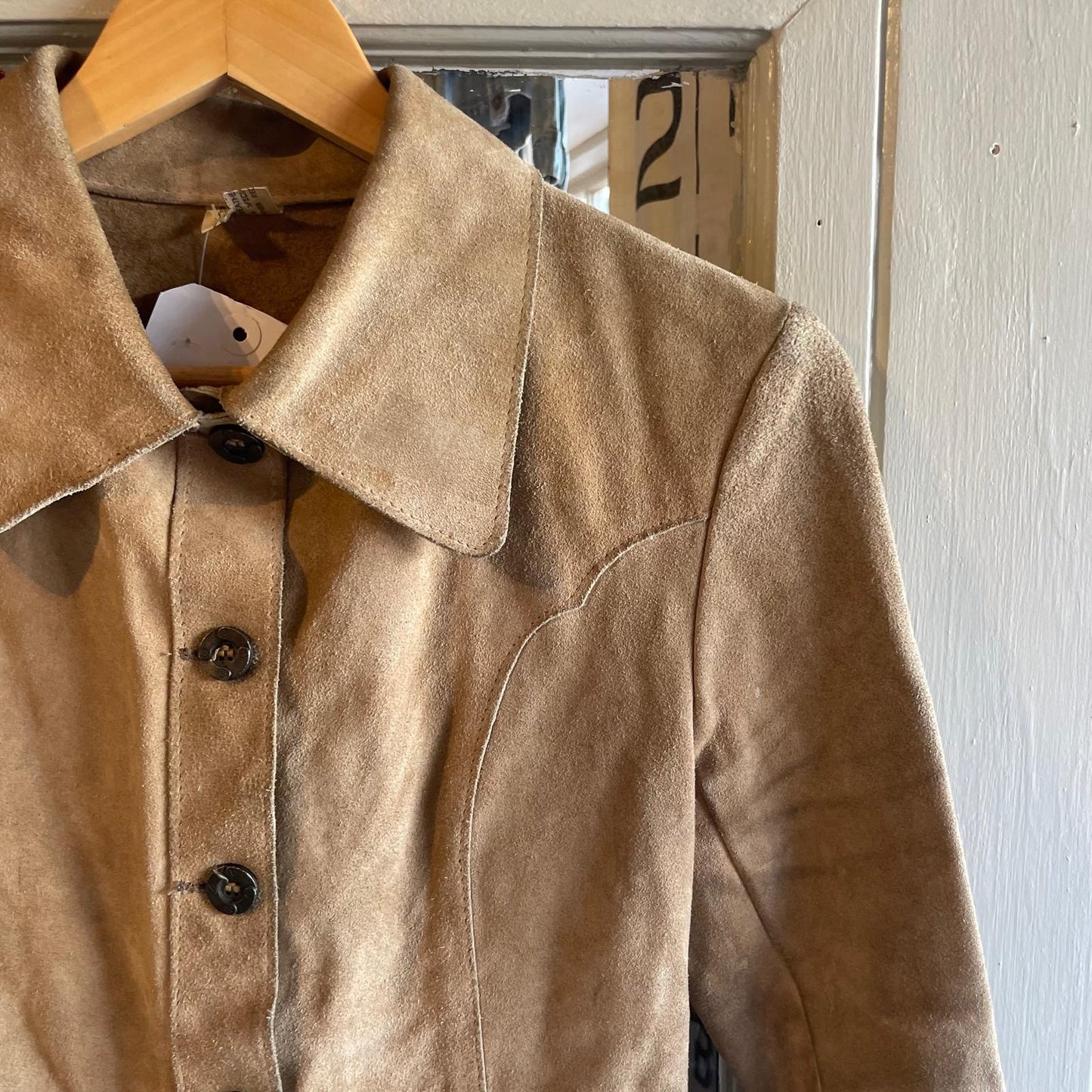 1960s 1970s Beige Suede Leather Belted Jacket