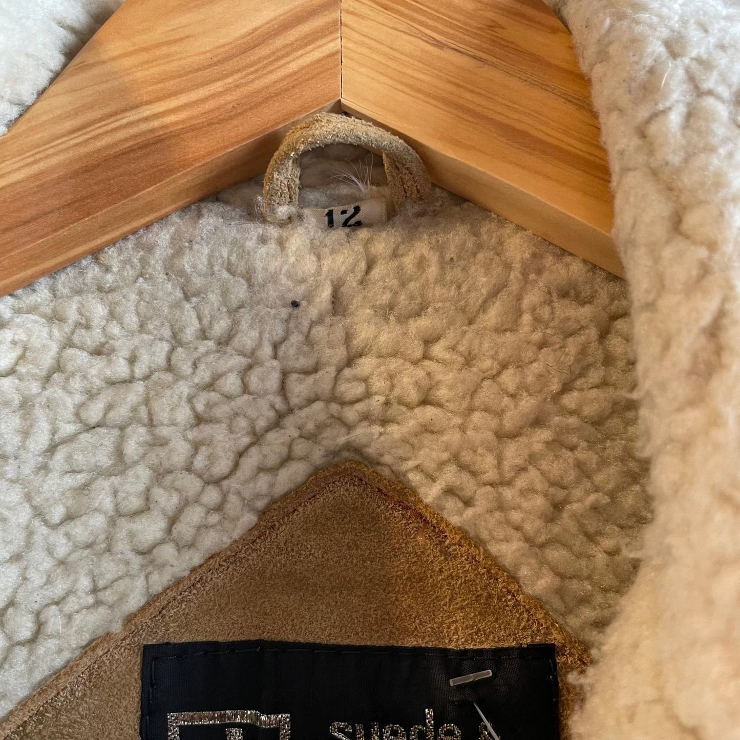 1970s Beige Suede Sheepskin Sherpa Coat