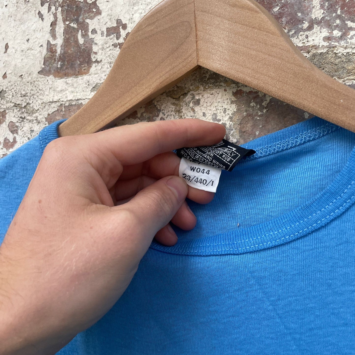 Vintage 1970s 1980s Blue Muscle Fit T-shirt