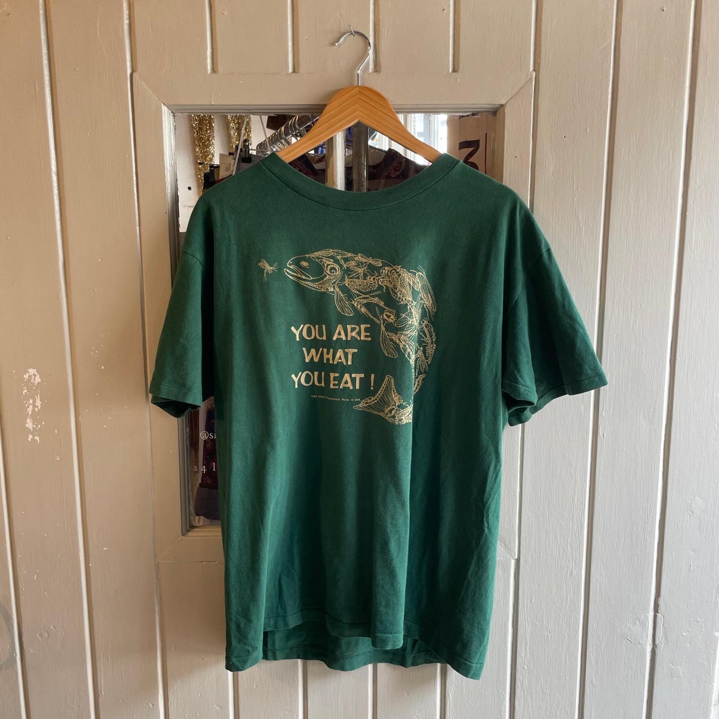 1990s Dark Green Fish Menu Graphic T-shirt