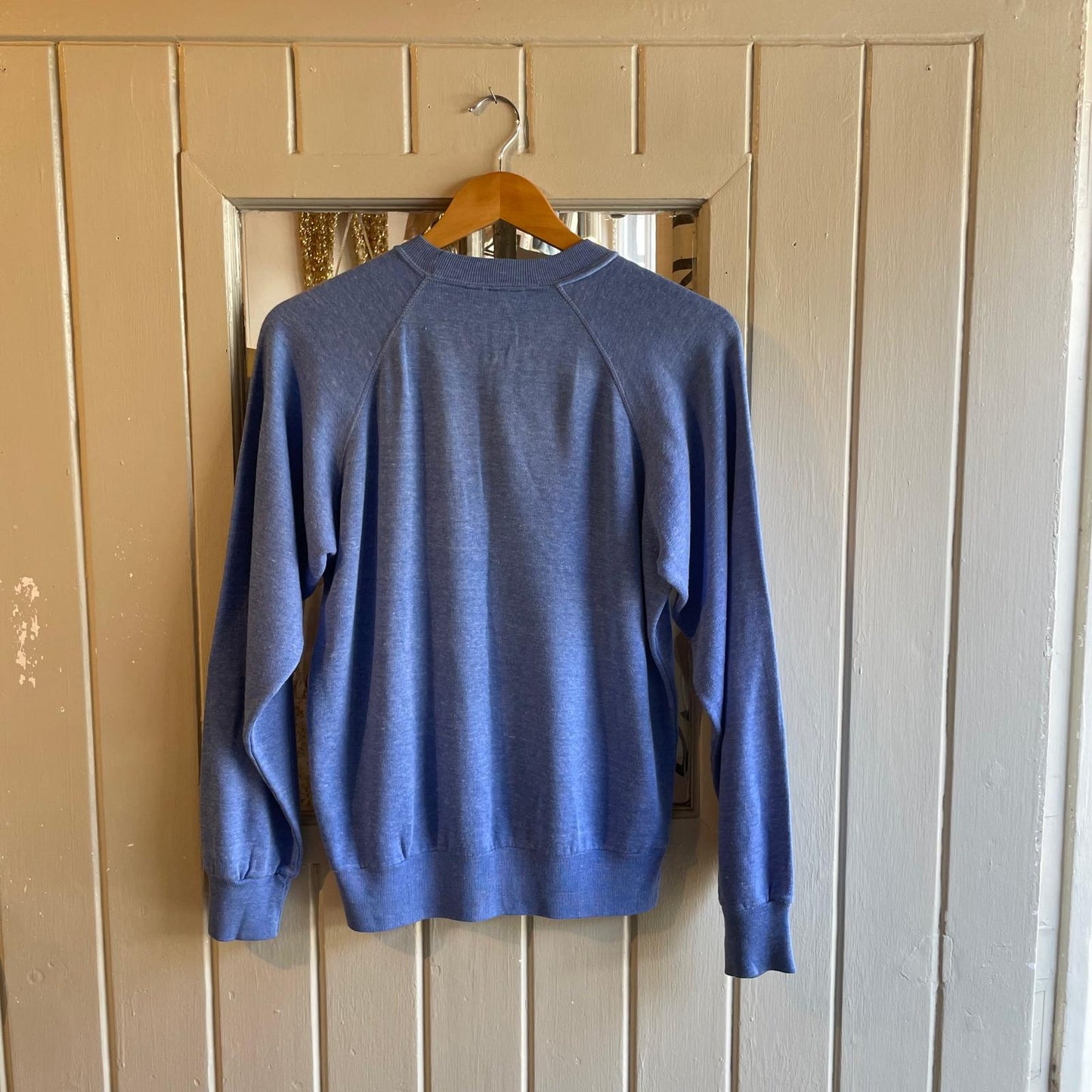 1970s Blue Raglan Snoopy Graphic Sweatshirt Jumper