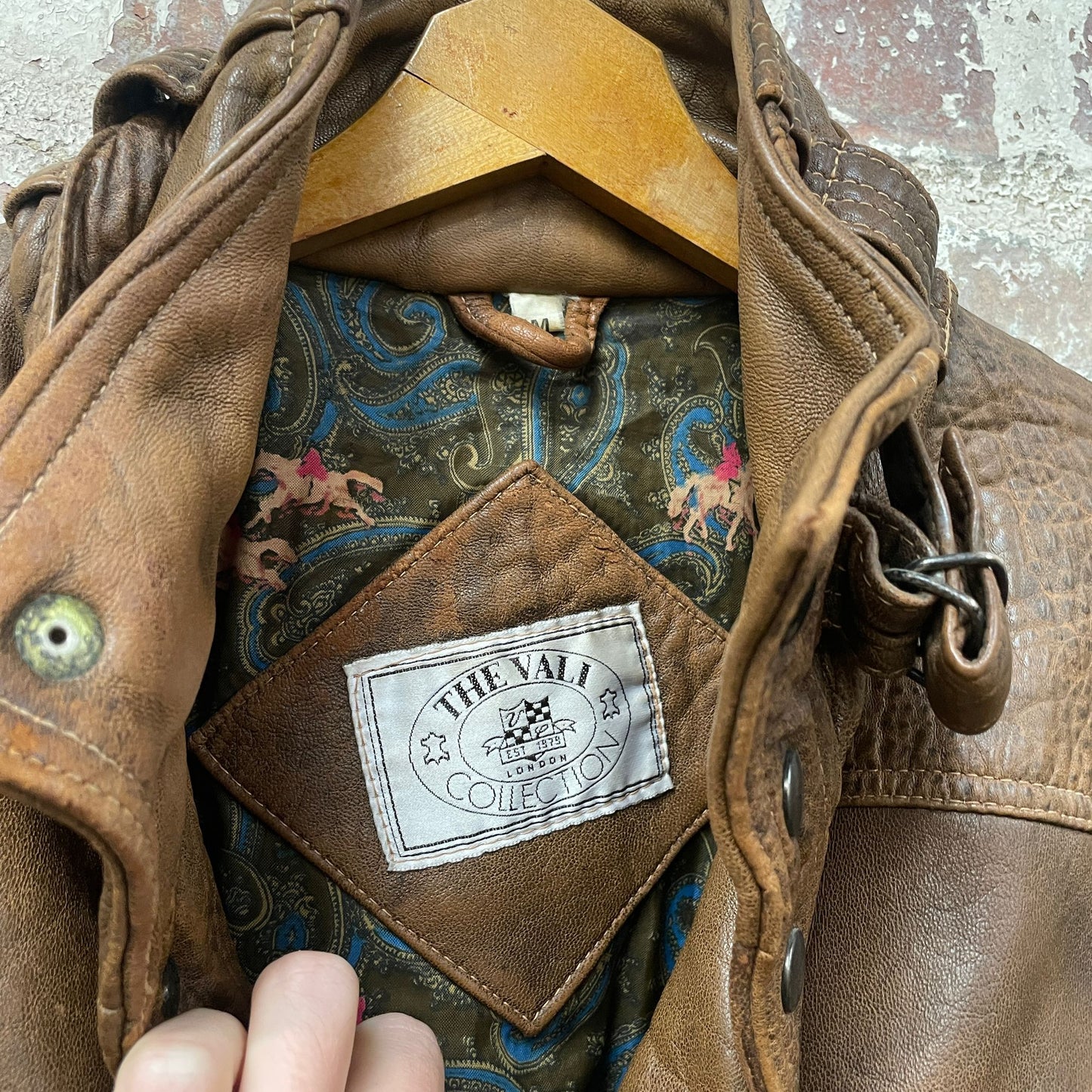 Vintage 1980s 1990s Brown leather Bomber Flight Jacket Coat