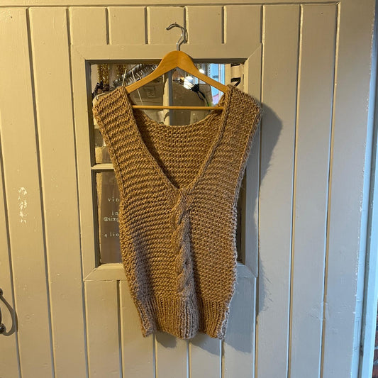 1960s 1970s Beige Knitted Vest Tank Top Jumper